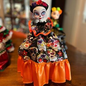 Catrina/Mexican Doll.